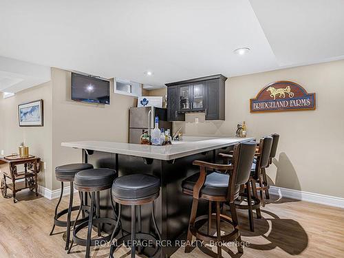 25 Wolf Cres, Caledon, ON - Indoor Photo Showing Dining Room