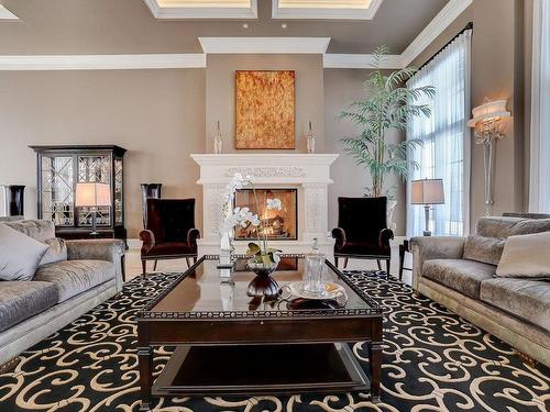 Salon - 814 Rue Main, Hudson, QC - Indoor Photo Showing Living Room With Fireplace