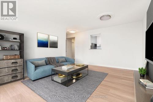 501 - 330 Mccowan Road, Toronto (Eglinton East), ON - Indoor Photo Showing Living Room