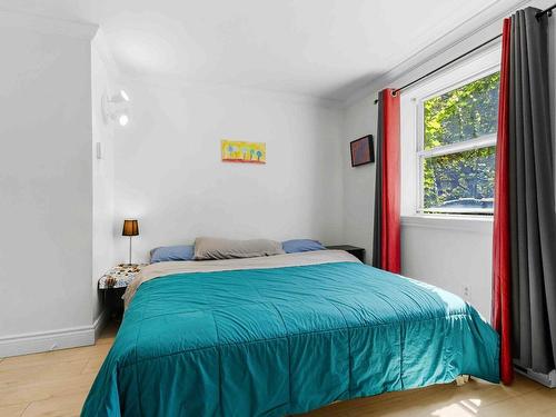 Chambre Ã Â coucher - 2-5320 Rue St-Dominique, Montréal (Le Plateau-Mont-Royal), QC - Indoor Photo Showing Bedroom