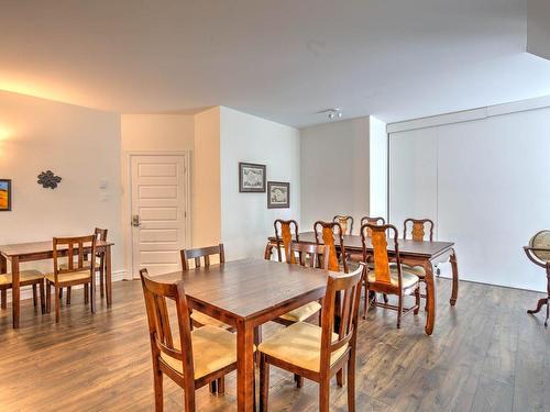 Dining room - 21 Ch. Burnside, La Pêche, QC - Indoor Photo Showing Dining Room