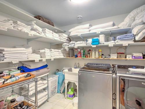 Laundry room - 21 Ch. Burnside, La Pêche, QC - Indoor Photo Showing Laundry Room