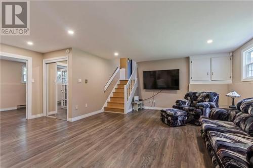 679 Prom Greenwood, Shediac, NB - Indoor Photo Showing Living Room