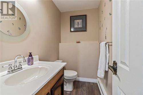 679 Prom Greenwood, Shediac, NB - Indoor Photo Showing Bathroom