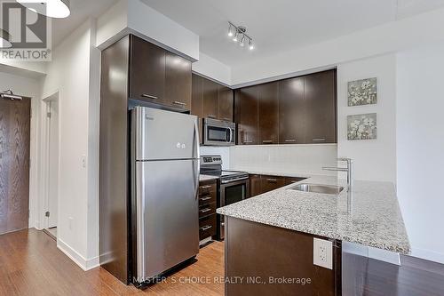 2604 - 360 Square One Drive, Mississauga (City Centre), ON - Indoor Photo Showing Kitchen