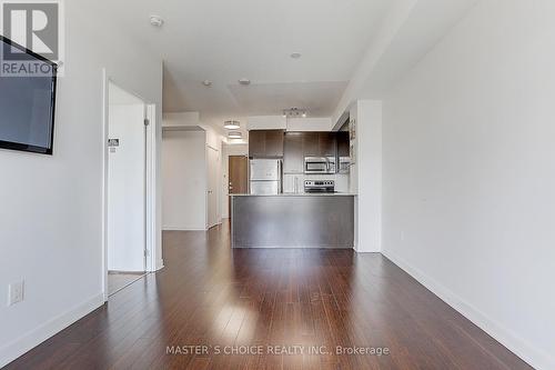 2604 - 360 Square One Drive, Mississauga (City Centre), ON - Indoor Photo Showing Kitchen