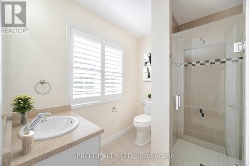 Upper - 148 Osborn Avenue, Brantford, ON - Indoor Photo Showing Bathroom