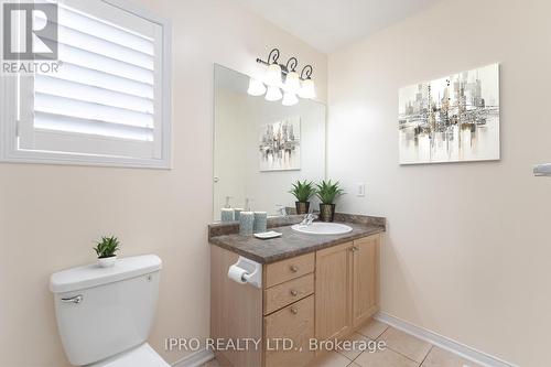 Upper - 148 Osborn Avenue, Brantford, ON - Indoor Photo Showing Bathroom