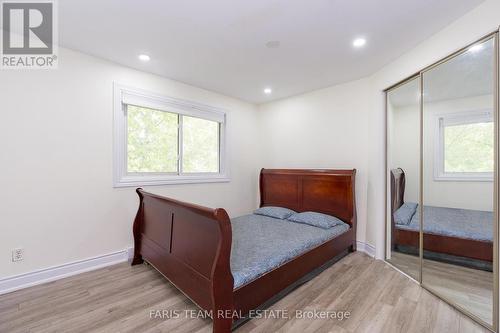 39 Brackenbury Street, Grey Highlands (Markdale), ON - Indoor Photo Showing Bedroom