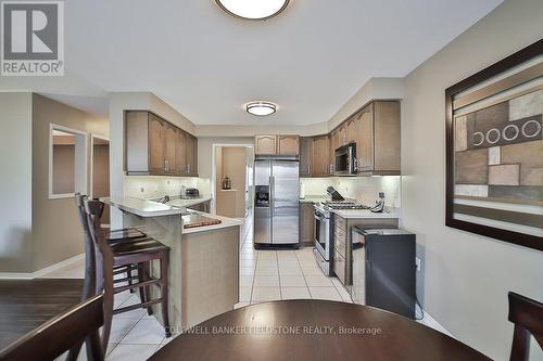 363 Edenbrook Hill Drive, Brampton, ON - Indoor Photo Showing Kitchen