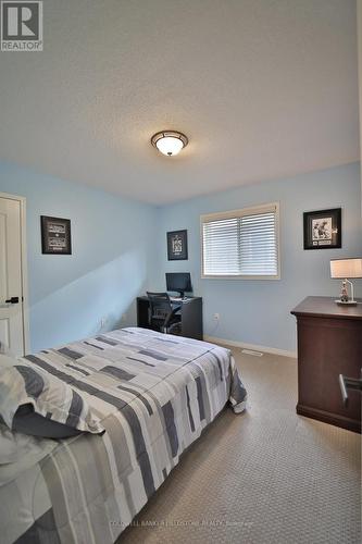 363 Edenbrook Hill Drive, Brampton, ON - Indoor Photo Showing Bedroom