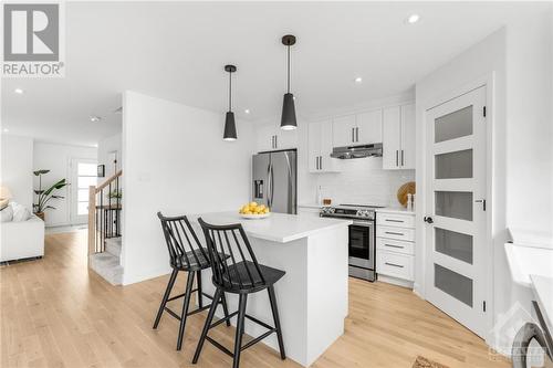 533 Marseille Street, Embrun, ON - Indoor Photo Showing Kitchen With Upgraded Kitchen