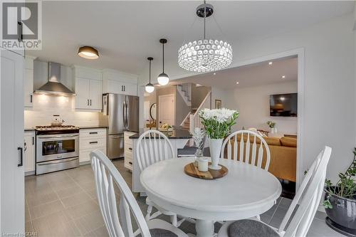 10 Fraser Drive, Stratford, ON - Indoor Photo Showing Dining Room