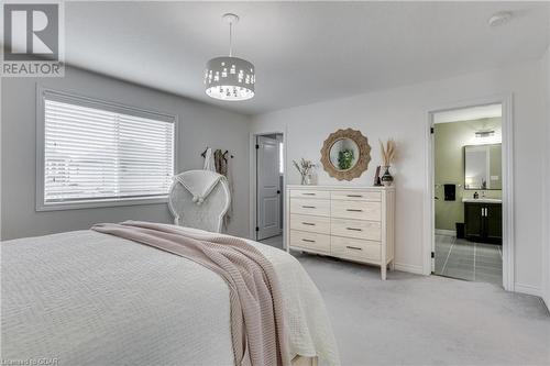 10 Fraser Drive, Stratford, ON - Indoor Photo Showing Bedroom