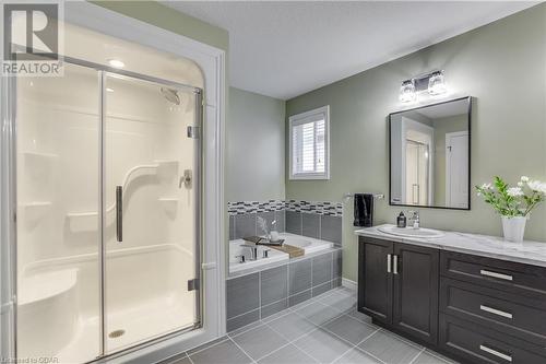 10 Fraser Drive, Stratford, ON - Indoor Photo Showing Bathroom