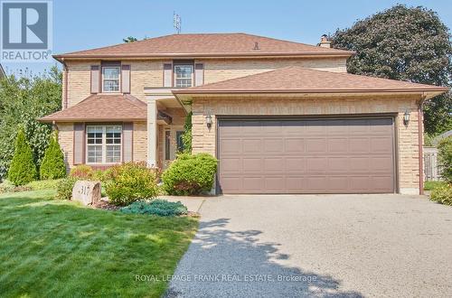 317 Prince Of Wales Drive, Whitby (Blue Grass Meadows), ON - Outdoor