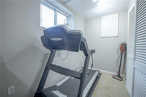 4553 Sussex Drive, Niagara Falls, ON - Indoor Photo Showing Gym Room