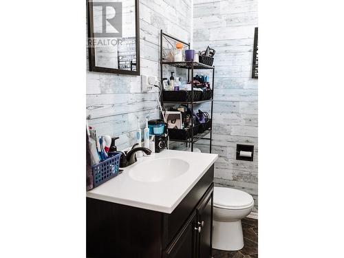 7358 Pearl Drive, Prince George, BC - Indoor Photo Showing Bathroom