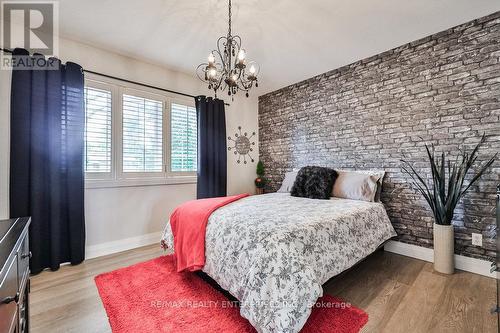 1486 Myron Drive, Mississauga, ON - Indoor Photo Showing Bedroom