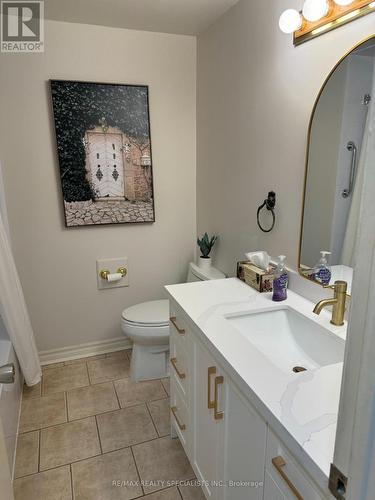 6309 Starfield Crescent, Mississauga, ON - Indoor Photo Showing Bathroom