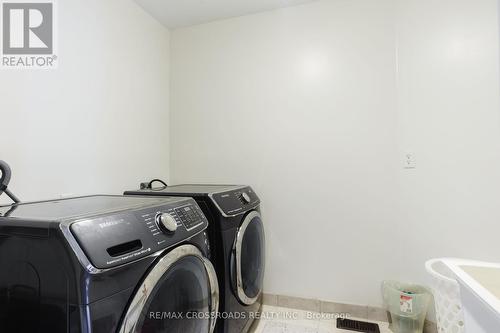 2021 Solar Place, Oshawa, ON - Indoor Photo Showing Laundry Room