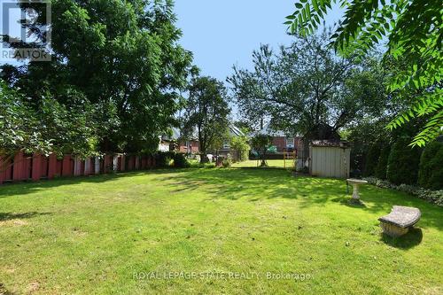 217 Grant Avenue, Hamilton (Stinson), ON - Outdoor With Backyard