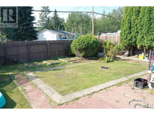 1394 Lewis Drive, Quesnel, BC - Outdoor With Backyard