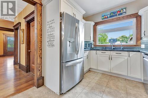 2038 Governors Road, Hamilton, ON - Indoor Photo Showing Kitchen With Double Sink