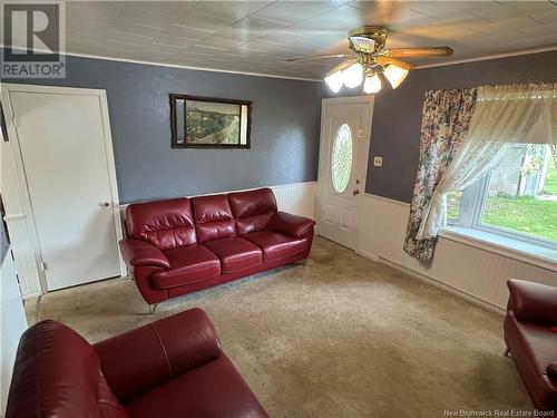 60 Upton Road, East Centreville, NB - Indoor Photo Showing Living Room