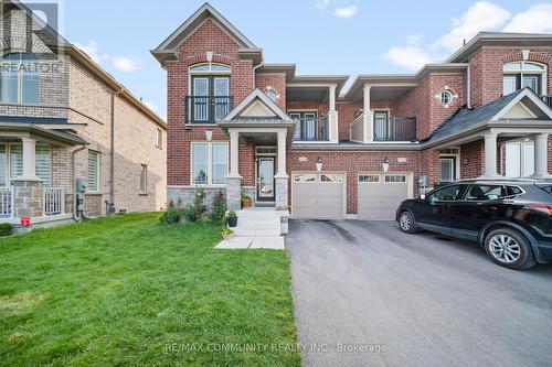 125 Jim Mortson Drive, East Gwillimbury, ON - Outdoor With Balcony With Facade