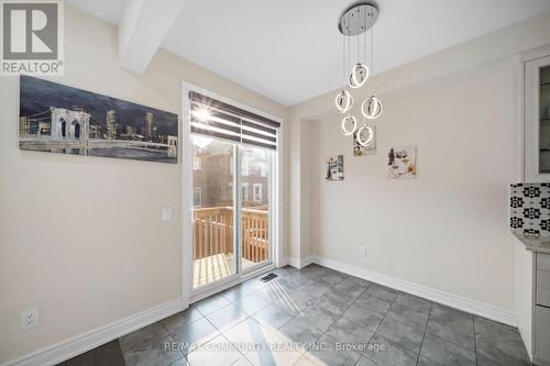 125 Jim Mortson Drive, East Gwillimbury, ON - Indoor Photo Showing Other Room