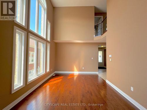 1749 Angus Street, Innisfil, ON - Indoor Photo Showing Other Room