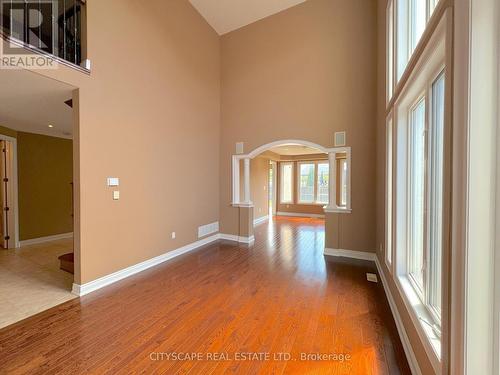 1749 Angus Street, Innisfil, ON - Indoor Photo Showing Other Room