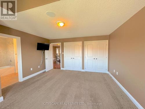 1749 Angus Street, Innisfil, ON - Indoor Photo Showing Other Room