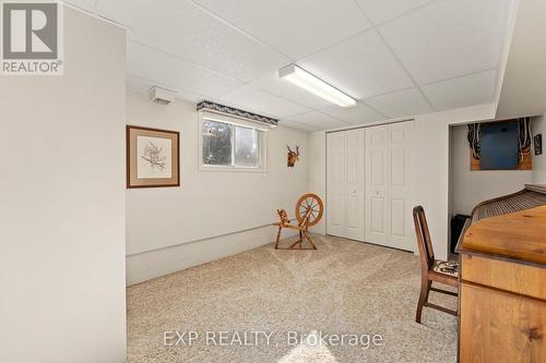 35 Griffith Avenue, Georgina (Pefferlaw), ON - Indoor