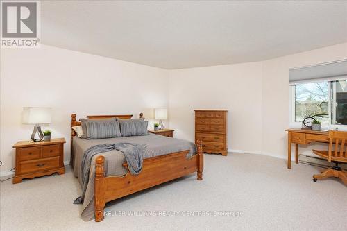 211 - 111 Grew Boulevard, Georgina (Sutton & Jackson'S Point), ON - Indoor Photo Showing Bedroom