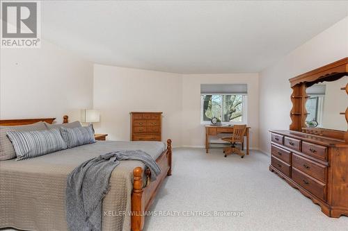 211 - 111 Grew Boulevard, Georgina (Sutton & Jackson'S Point), ON - Indoor Photo Showing Bedroom