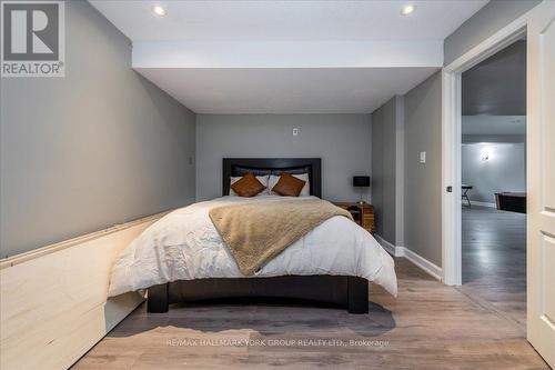 1331 Gilford Road, Innisfil (Gilford), ON - Indoor Photo Showing Bedroom