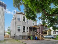 6276 North Street  West End, NS B3L 1P5