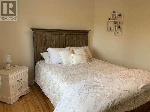 1852 Topsail Road, Paradise, NL - Indoor Photo Showing Bedroom