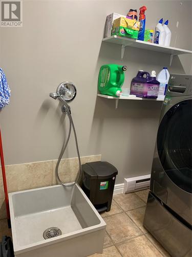 1852 Topsail Road, Paradise, NL - Indoor Photo Showing Laundry Room