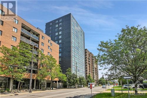 201 Parkdale Avenue Unit#403, Ottawa, ON - Outdoor With Facade