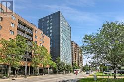 201 PARKDALE AVENUE UNIT#403  Ottawa, ON K1A 1B7