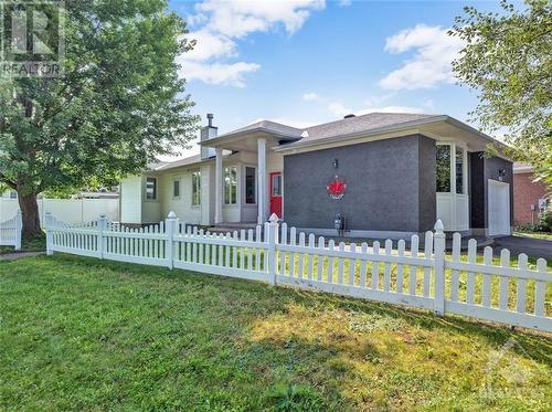 1801 Northlands Drive, Ottawa, ON - Outdoor With Deck Patio Veranda