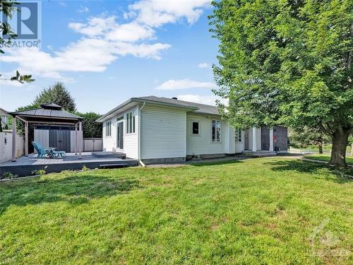 1801 Northlands Drive, Ottawa, ON - Outdoor With Deck Patio Veranda