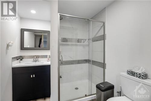 49 Springcreek Crescent, Ottawa, ON - Indoor Photo Showing Bathroom