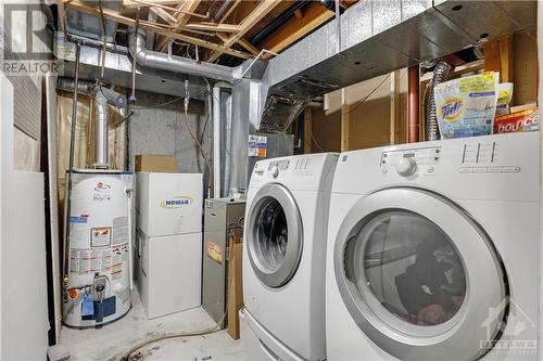 49 Springcreek Crescent, Ottawa, ON - Indoor Photo Showing Laundry Room