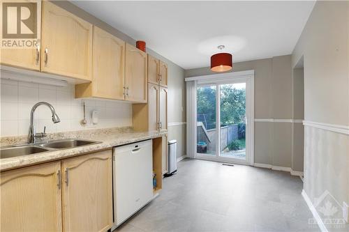 49 Springcreek Crescent, Ottawa, ON - Indoor Photo Showing Kitchen With Double Sink