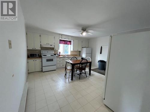 60 Jerseyside Hill, Placentia, NL - Indoor Photo Showing Kitchen