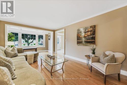 5 Bevdale Road, Toronto (Willowdale West), ON - Indoor Photo Showing Living Room